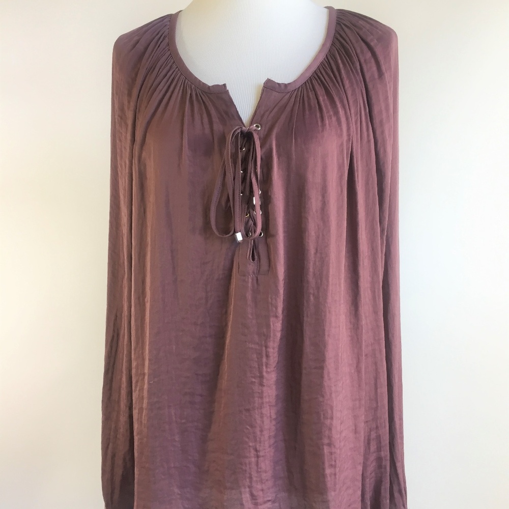 Jennifer Lopez Pink blouse size M